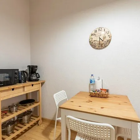 Warm Cozy Charming 2bd2bath Galatatower Gem! #256 * Istanbul